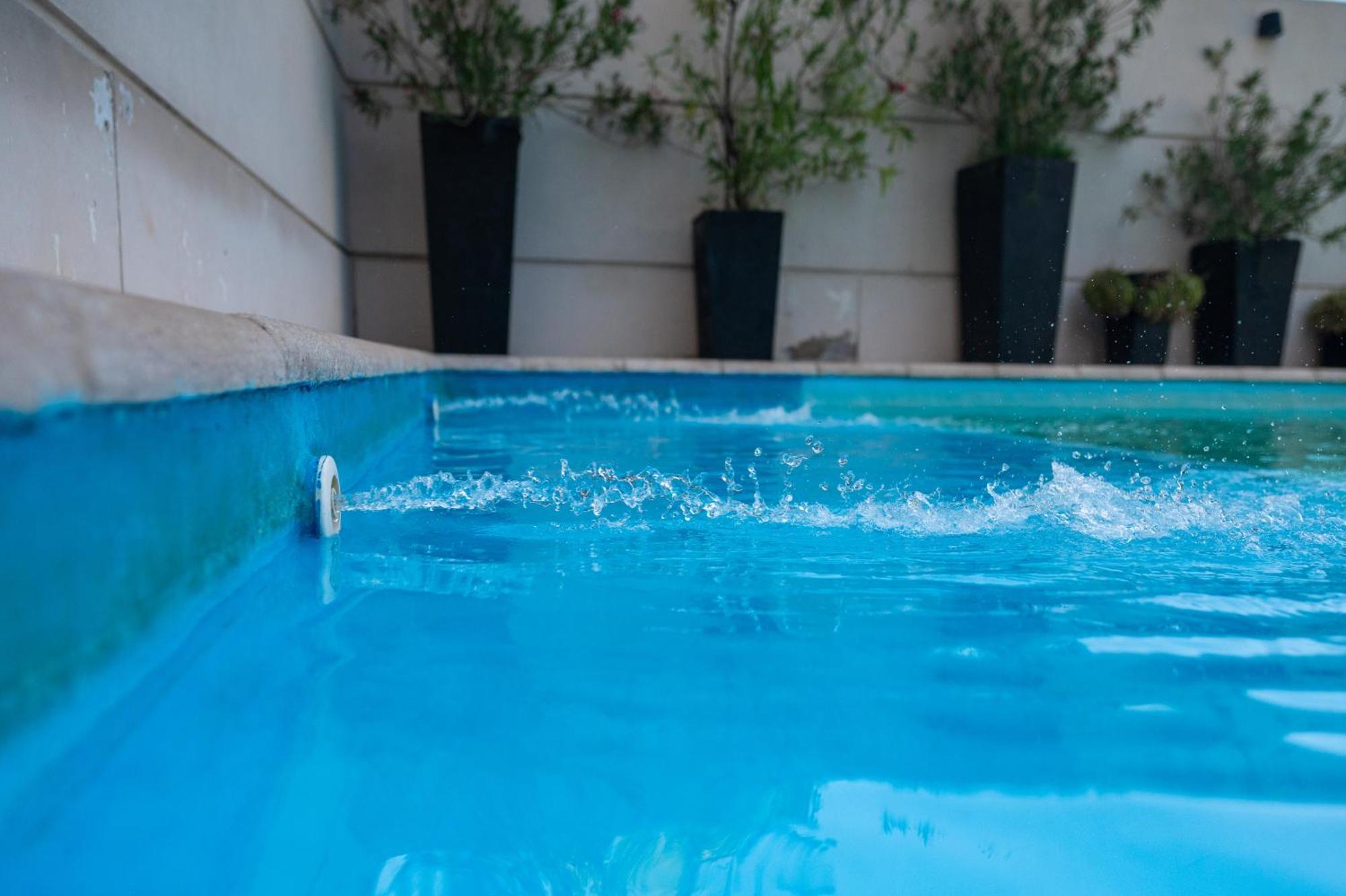 Premium Tower Suites מנדוזה מראה חיצוני תמונה