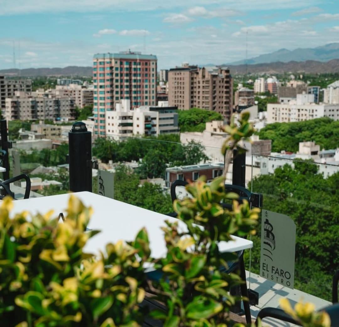 Premium Tower Suites מנדוזה מראה חיצוני תמונה